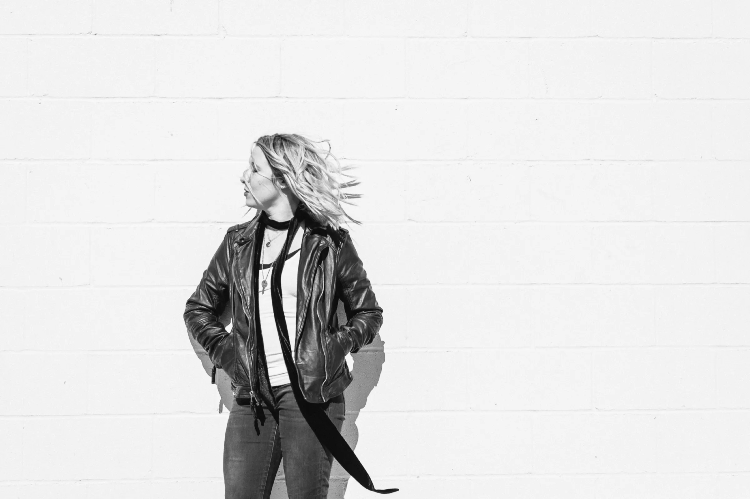 Summer Shealy style blogger and fashion designer in downtown fort worth texas